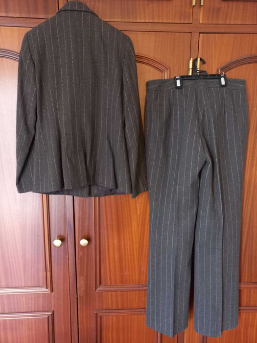 Casaco e Calças de Fato Mulher - Intermoda