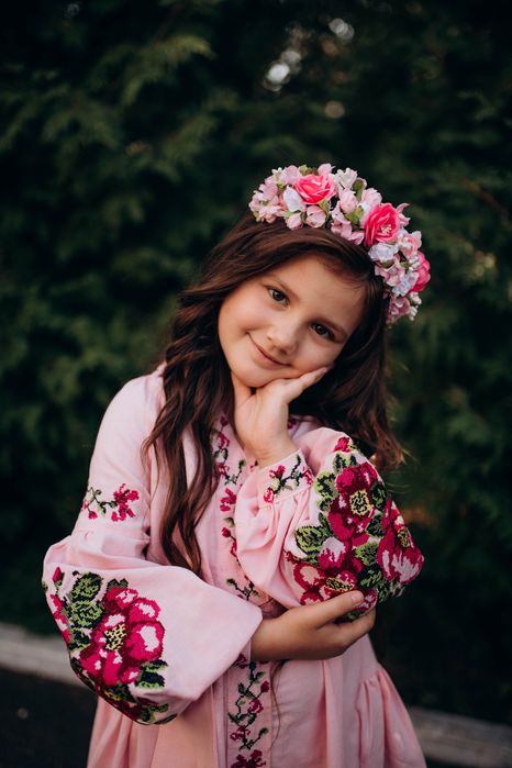 Вишиті плаття(доросле та дитяче)