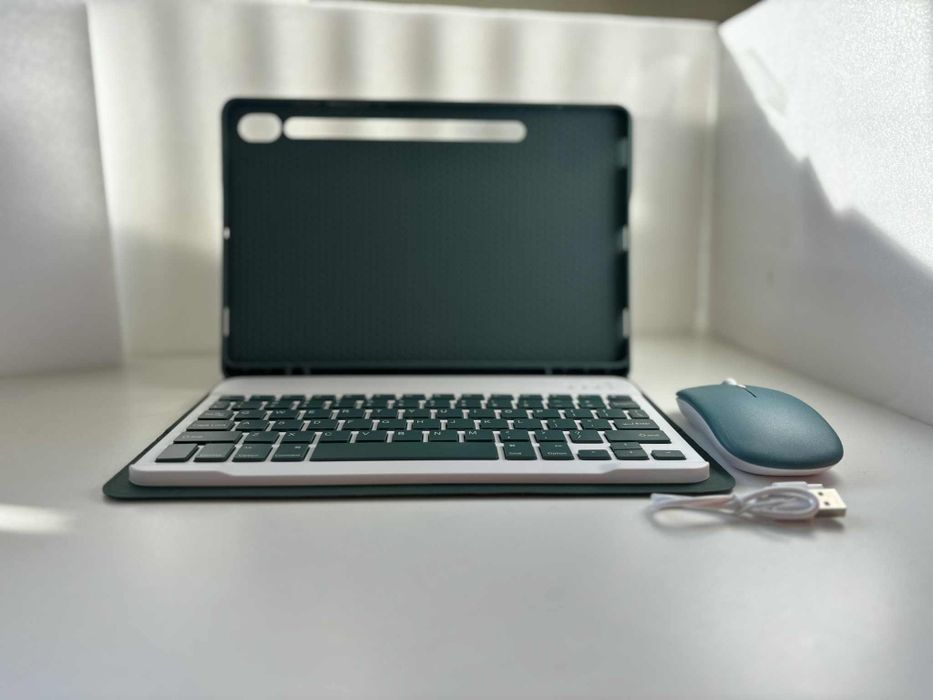 Klawiatura + Etui + Myszka bezprzewodowa