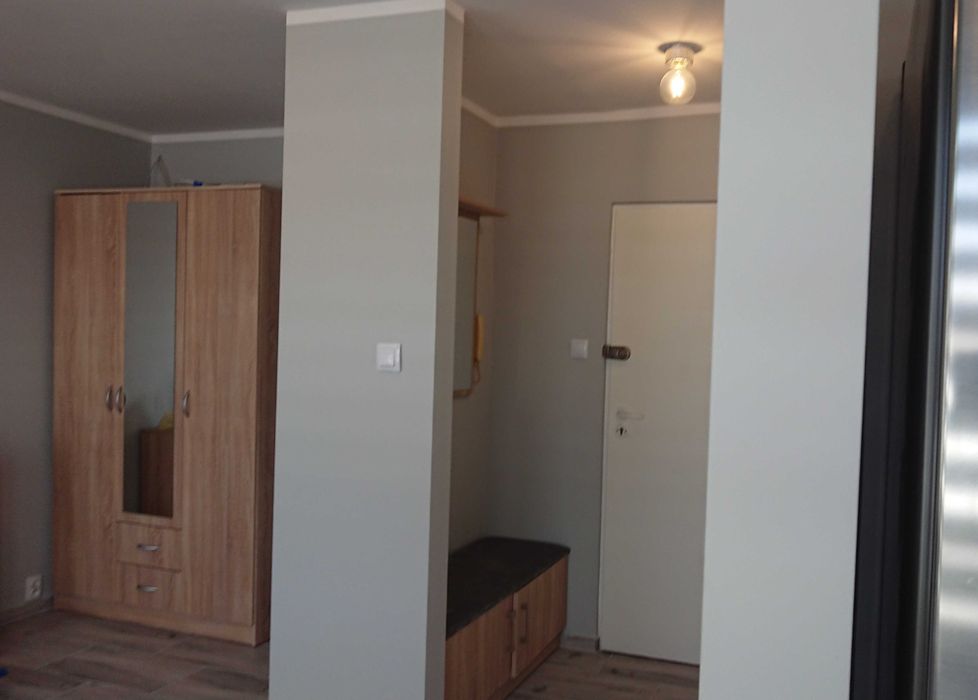 Tania kawalerka na wynajem od zaraz.