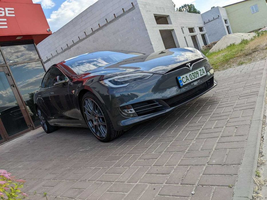 Tesla Model S P100D Ludicrous