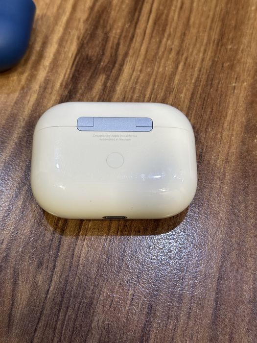 Кейс Apple AirPods Pro 1