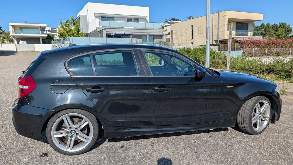 BMW 123d Pack M 204cv | Teto de Abrir | Xenon | Navegação | Excelente Estado