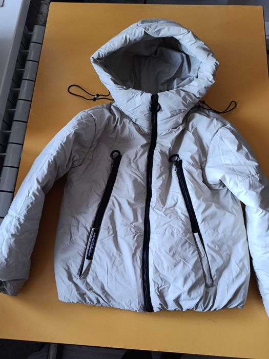 Куртка на девочку