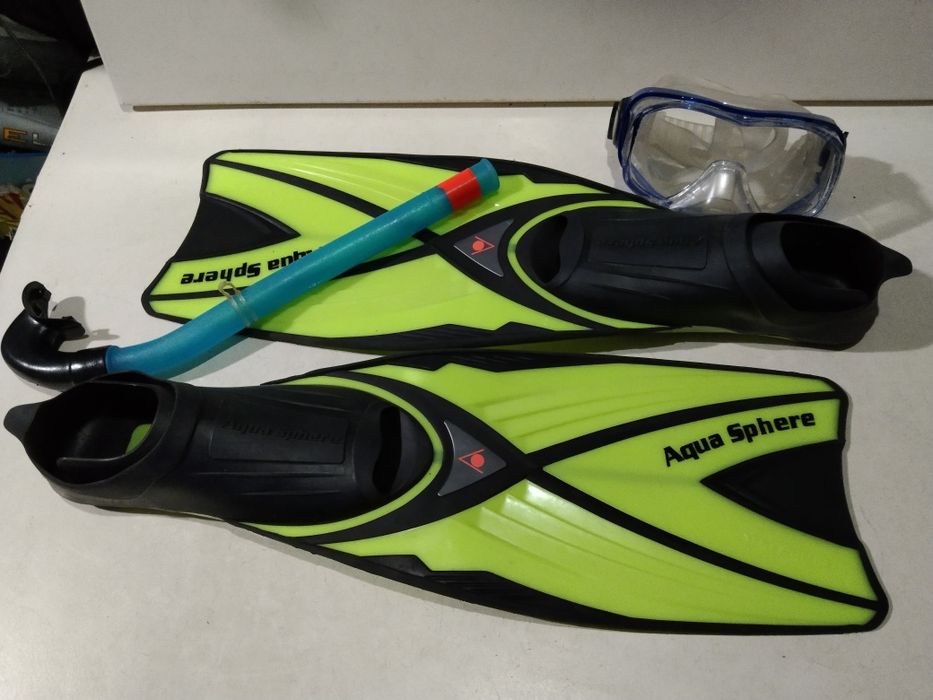 Płetwy do pływania AQUA  rozmiar 38/39;; Super stan