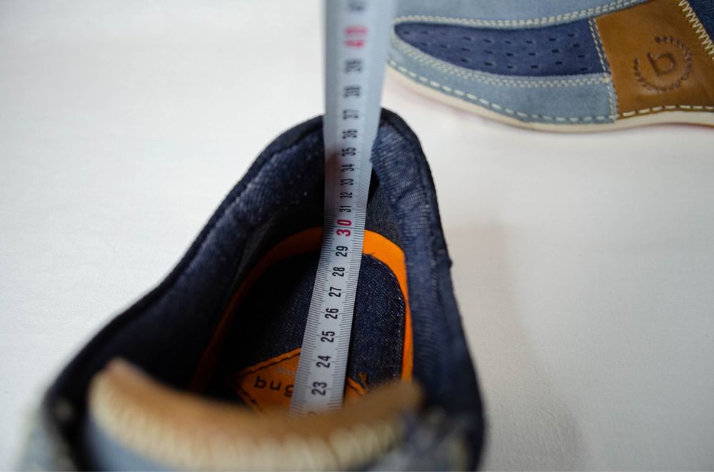 Мокасини сліпони Bugatti туфлі