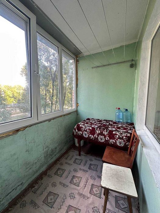 Продам 2к квартиру на Левобережном 2, переулок Крушельницкой 18