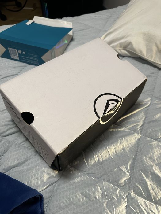 Ténis Volcom Novos tamanho 41