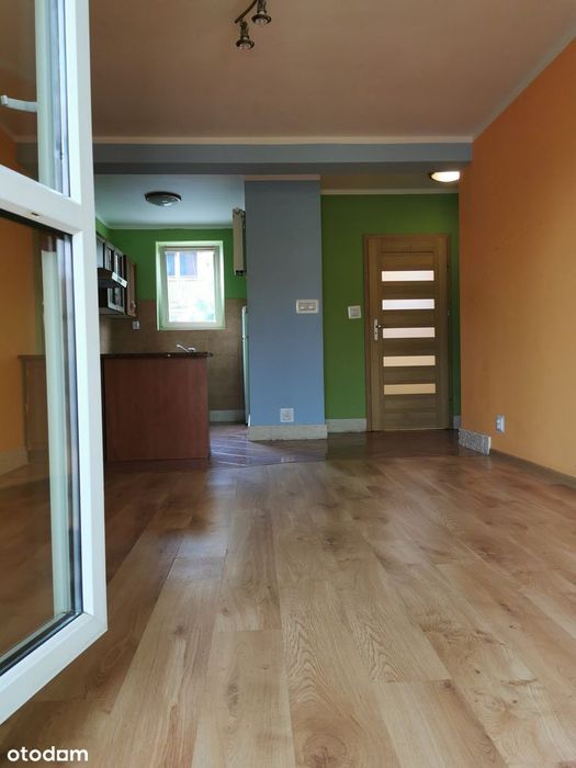 1-Pok, Parking, Balkon, Bezpośrednio