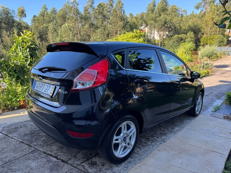 Ford Fiesta Titanium 2015