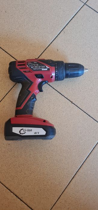 Máquina de aparafusar Skil com Bateria Ref° 2888