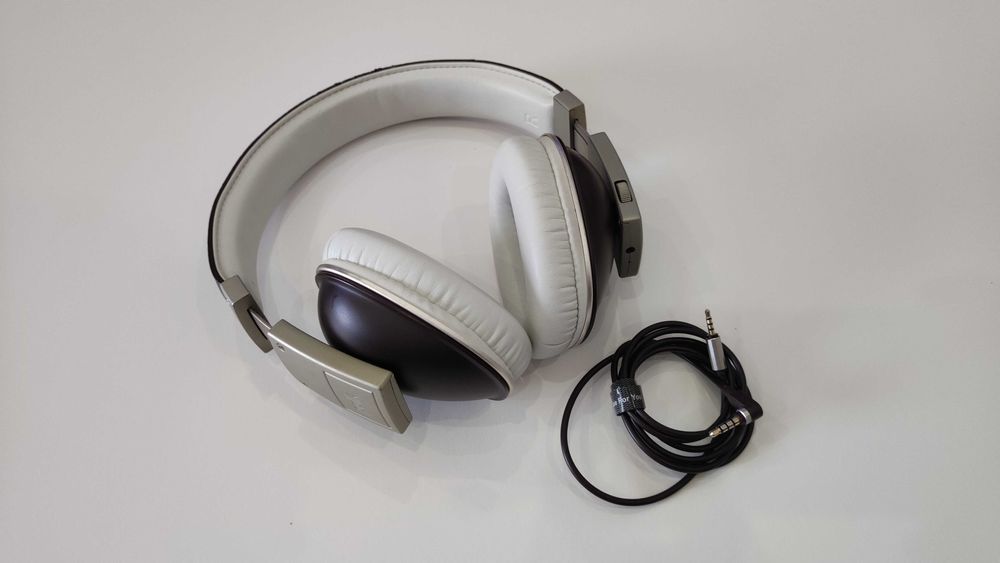 Auscultadores POLK Buckle usado