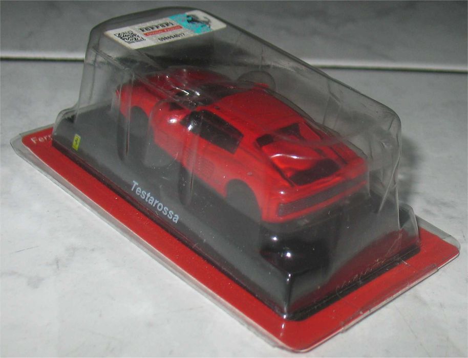 Kyosho - Ferrari Testarossa (1/64)