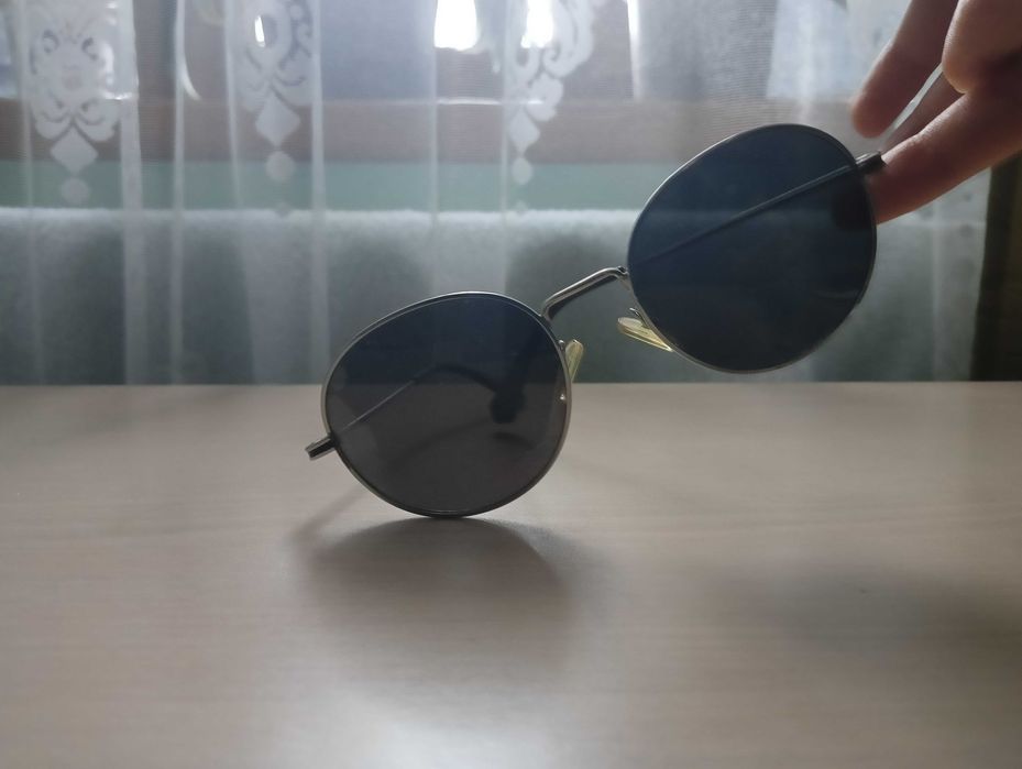 Polaroid MODEL 6105/SX вместе с чехлом