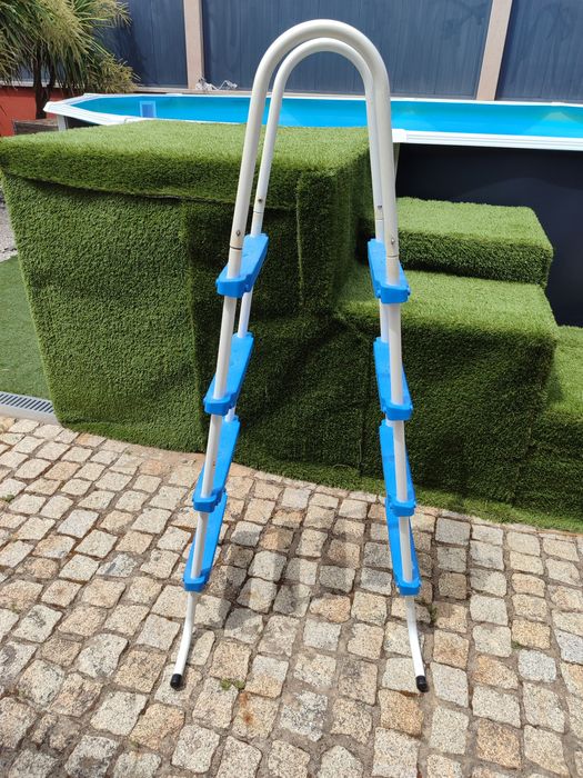 Piscina completa com filtro de areia