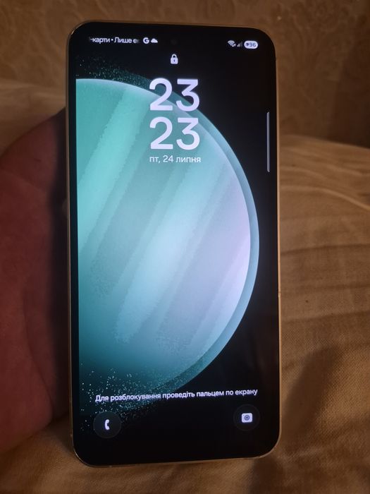 Продам самсунг s23fe заблокований