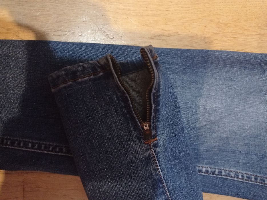 Spodnie damskie Cross