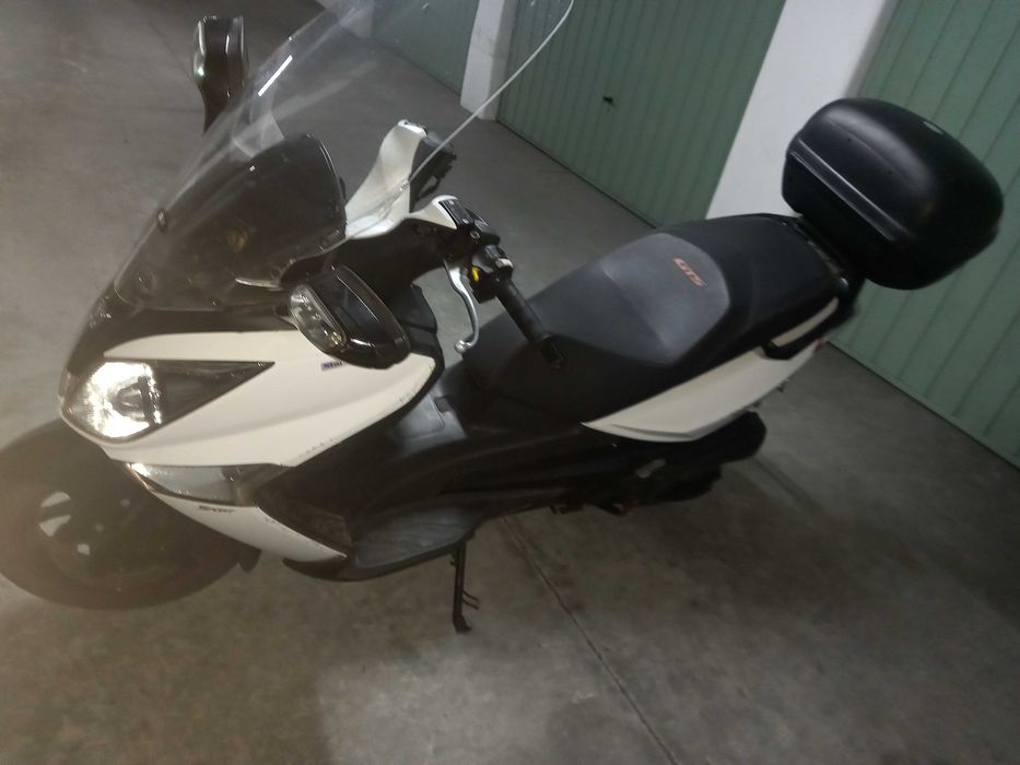 Mota SYM GTS 300 ABS