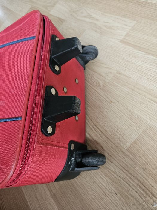 Walizka kabinowa podręczna mała