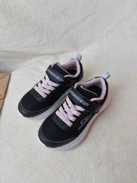 Кроссовки Skechers (США) р. 28 стелька 19 см