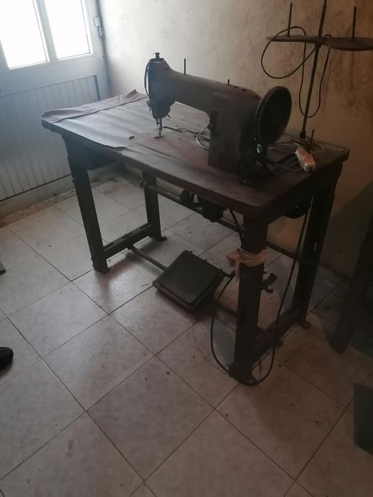 Máquina de costura