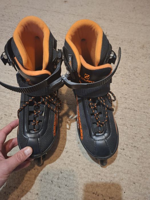 Дитячі ролики...