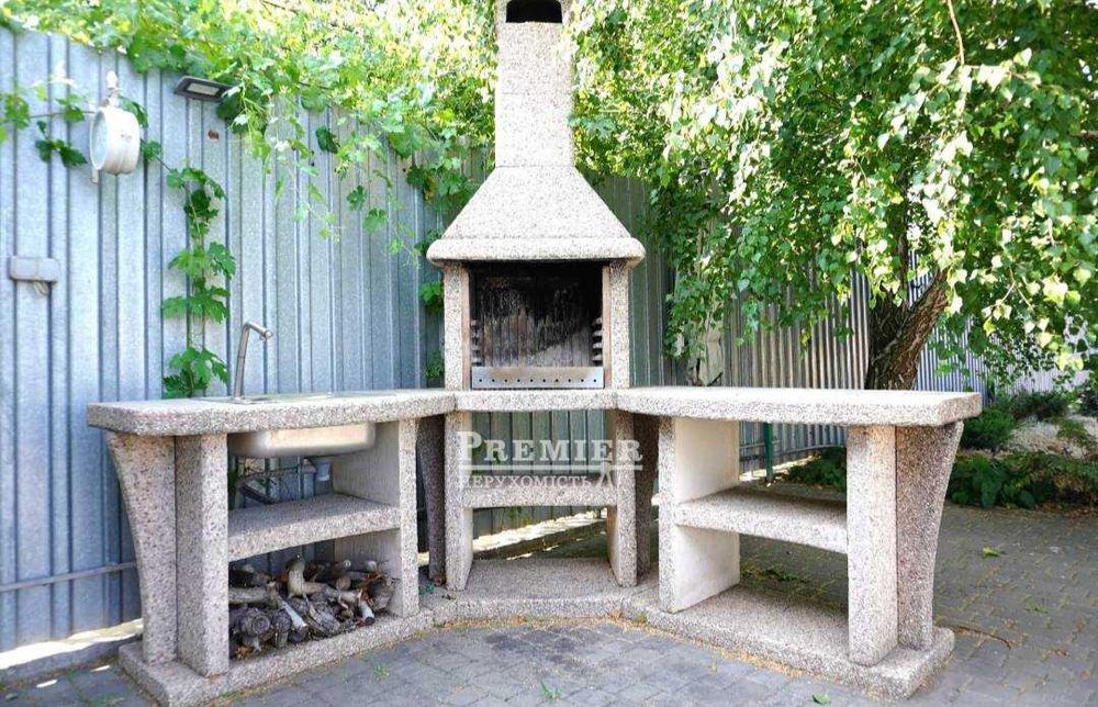 Готовый бизнес и жильё в одном! Продаётся дом 210м² с магазином!