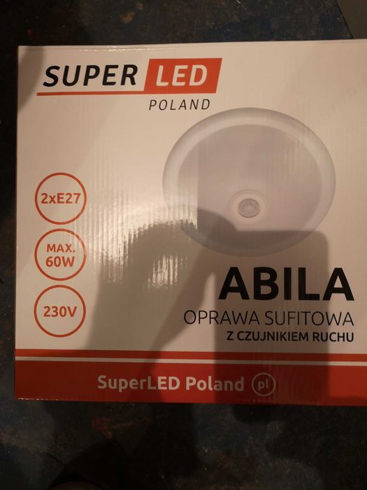 Oprawa sufitowa z czujnikiem ruchu ABILA. Okazja!