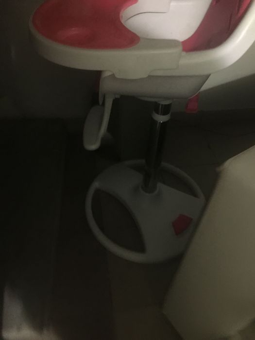 Fotelik do karmienia