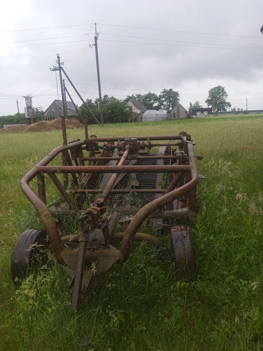 Продам картоплекопач