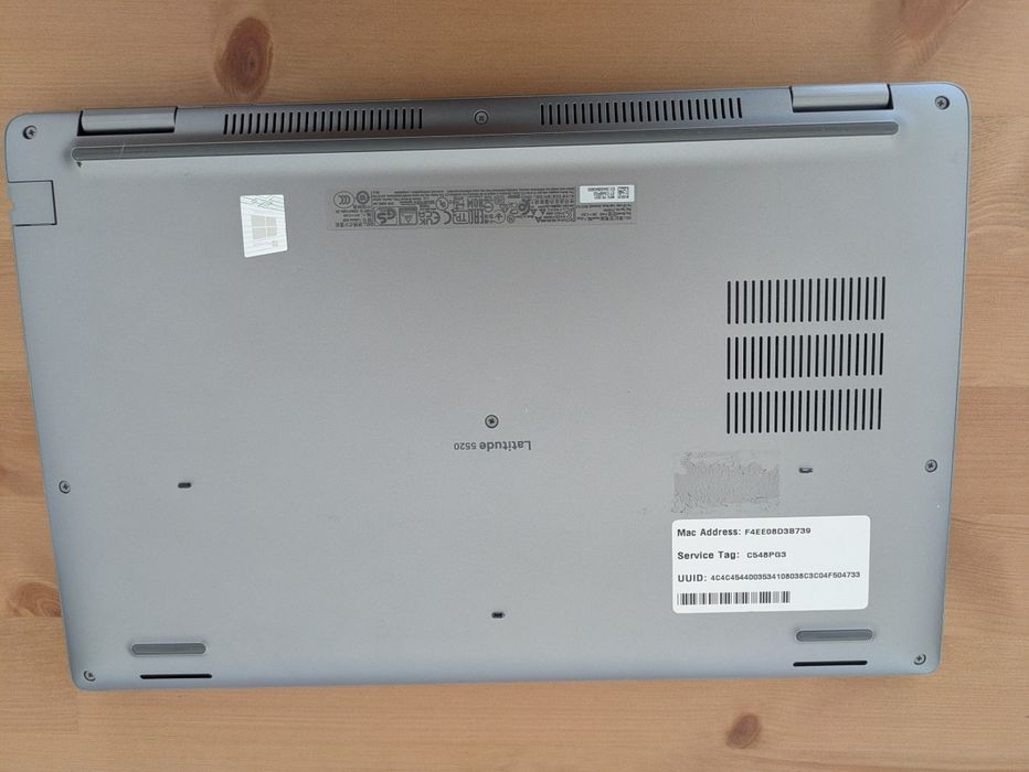 Dell latitude 5520 i5