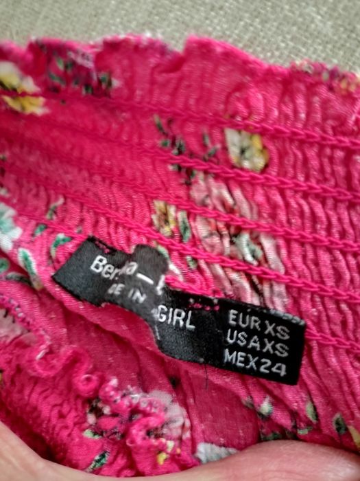 Malha Zara e blusa Bershka para jovem ou Senhora S/M/Em estado novo