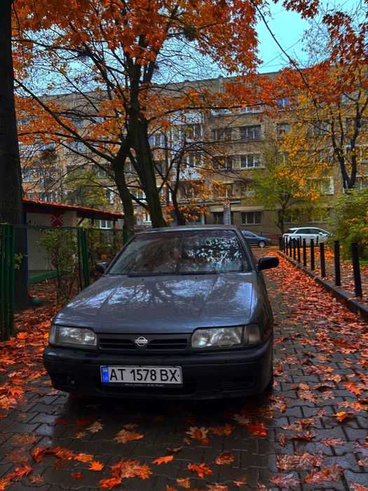 Продам нісан примера р10
