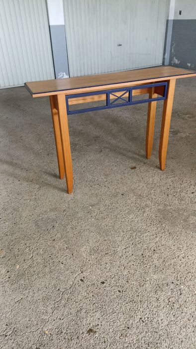 Mesinha de entrada com espelho