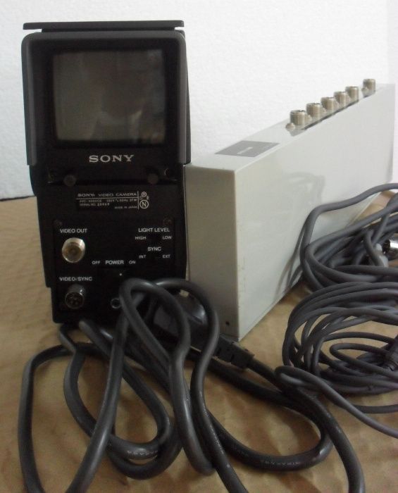 Camera Filmar Sony AVC 3250CE (artigo Vintage)