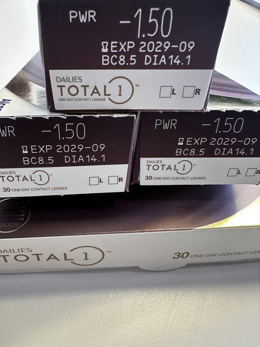soczewki kontaktowe dailies total 1 -1,5