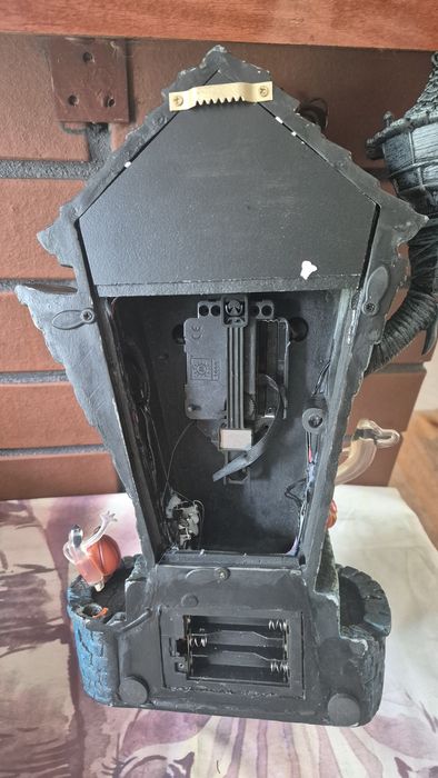 Zegar scienny Tim Burton Miasteczko Halloween U