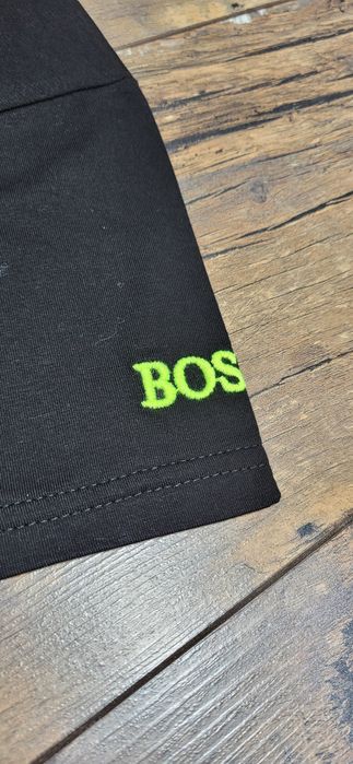 Hugo koszulka męska czarna logo neon szyte M