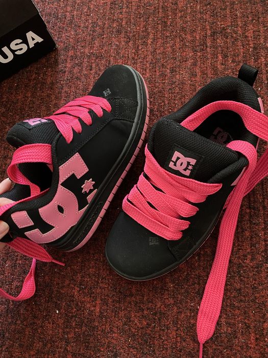 Buty DC Shoes czarno-różowe rozmiar 36