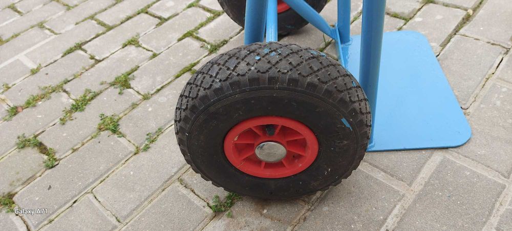 Carrinho para carga e descarga