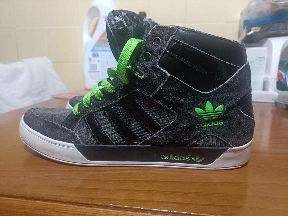 Tênis botas adidas N°43.5