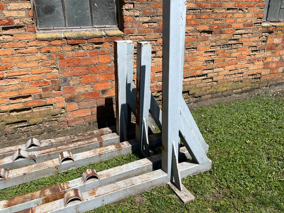 Elementy z profili 120/120 konstrukcja stalowa