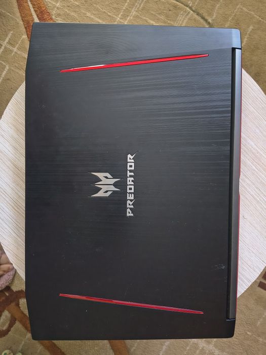 Sprzedam laptop gamingowy Predator