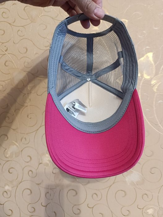 Женская кепка The North Face Youth Logo Trucker (Trucker Cap)  р.53-58