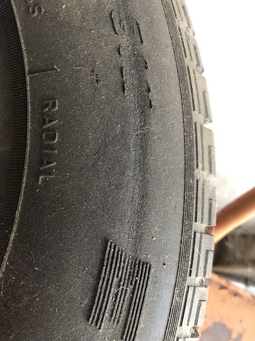 Pneu Goodyear 195/70/14r