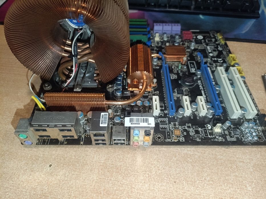 Продам игровой комплект