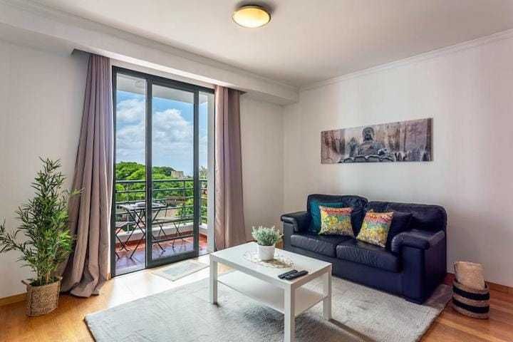Apartamento T1 em São Martinho - Excelente Localização