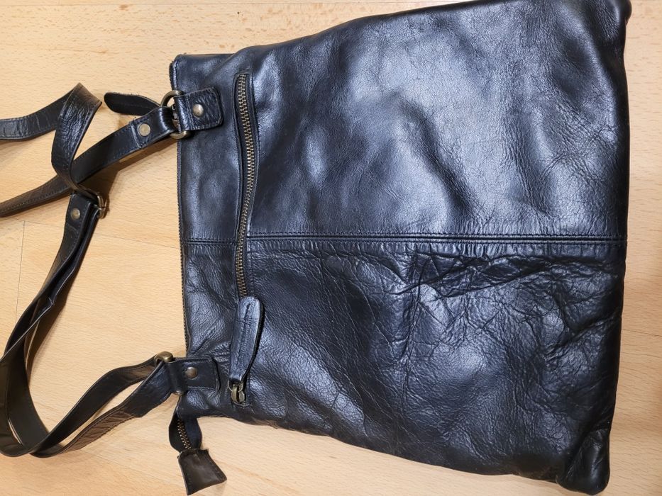 Torebka skórzana listonoszka