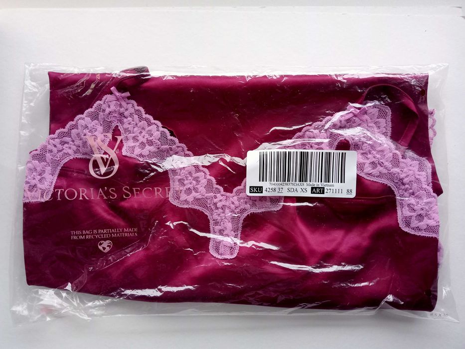 Victoria's Secret Tease Satin Lace-Trim Mini Slip Dress Ночная Пеньюар