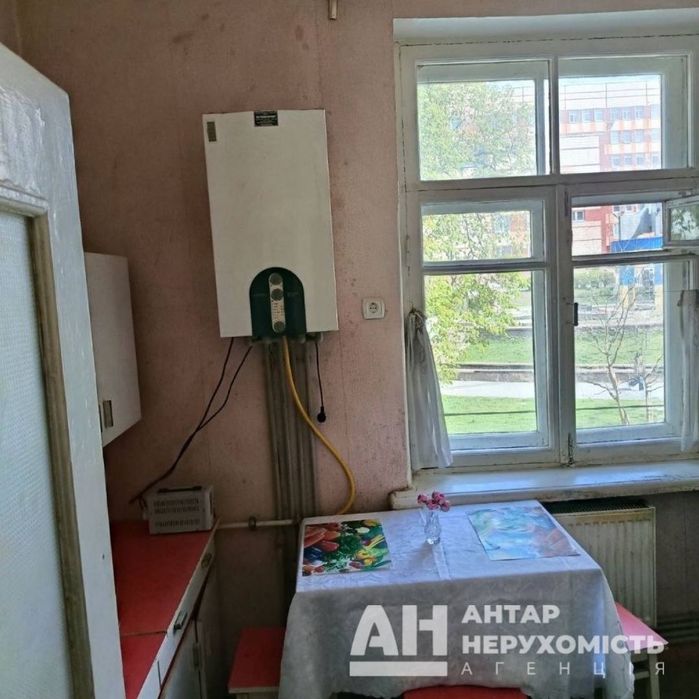 Продається 3-к квартира в Кропивницькому, р-н Центр (ЦНАП /«ROSHEN”)